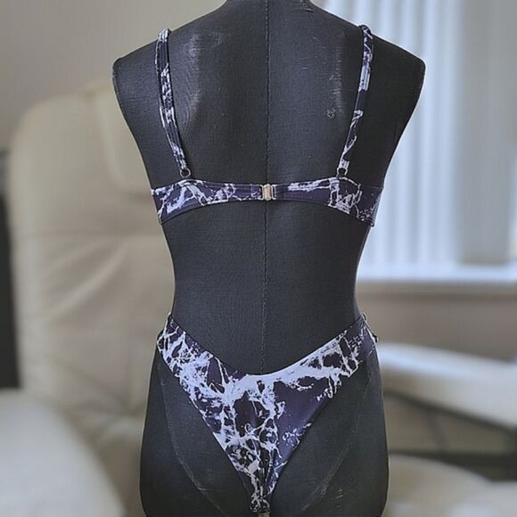 Lot of 2 | Zaful tie-dye bikini sets - Picture 3 of 9